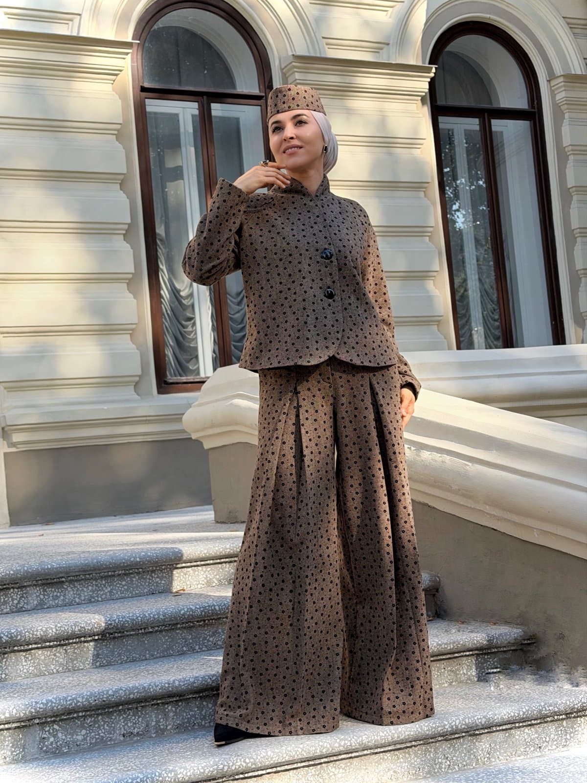 Теплый брючный комплект в цветочек ( XS-S)